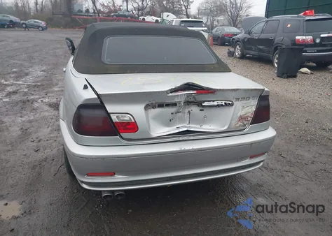 2002 BMW 330Ci z USA, uszkodzony, nr VIN WBABS53422EV88842